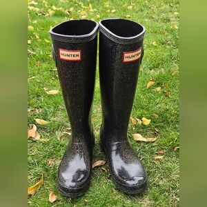 Hunter Black Glitter Ankle Boots